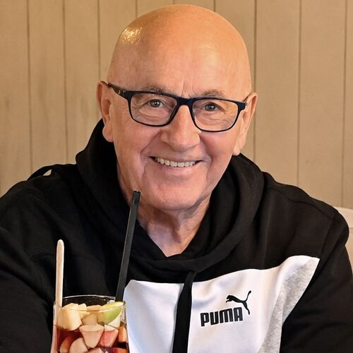 Manfred Hau